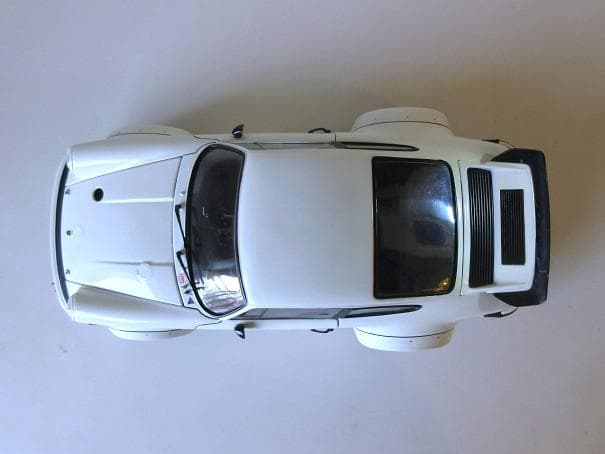 値下 exoto (1/18) ポルシェ 934RSR