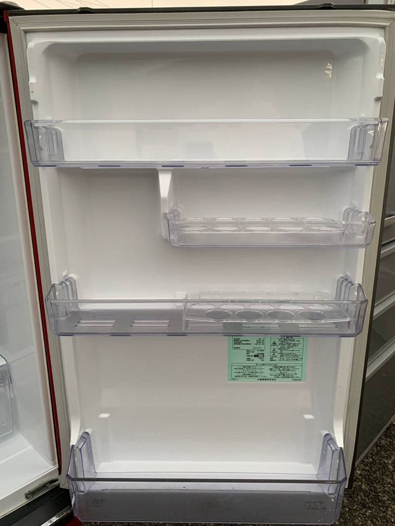 送料無料⭐️ 三菱ノンフロン冷凍冷蔵庫　MR-D30-X-R 298L 2014年