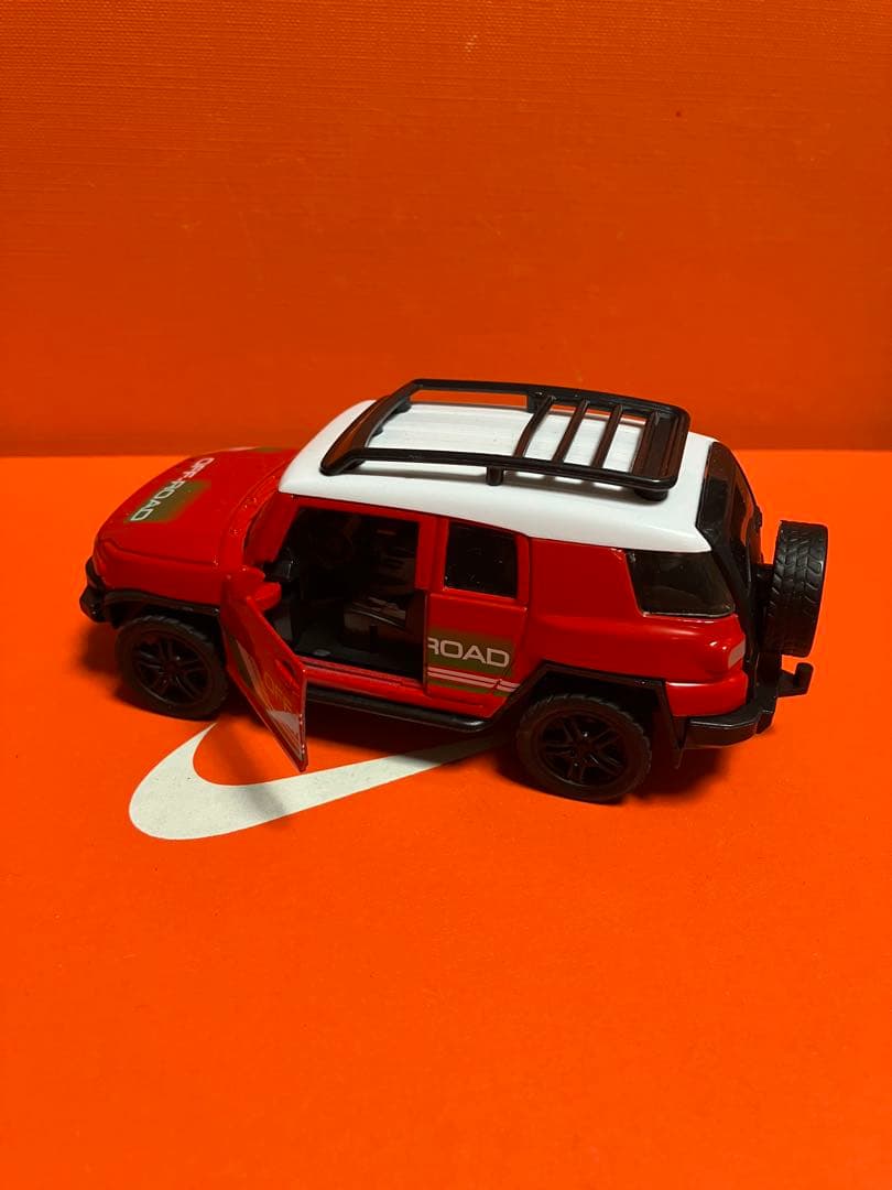 4台セット fjクルーザー cruiser SUV ミニカー ルーフラック付き