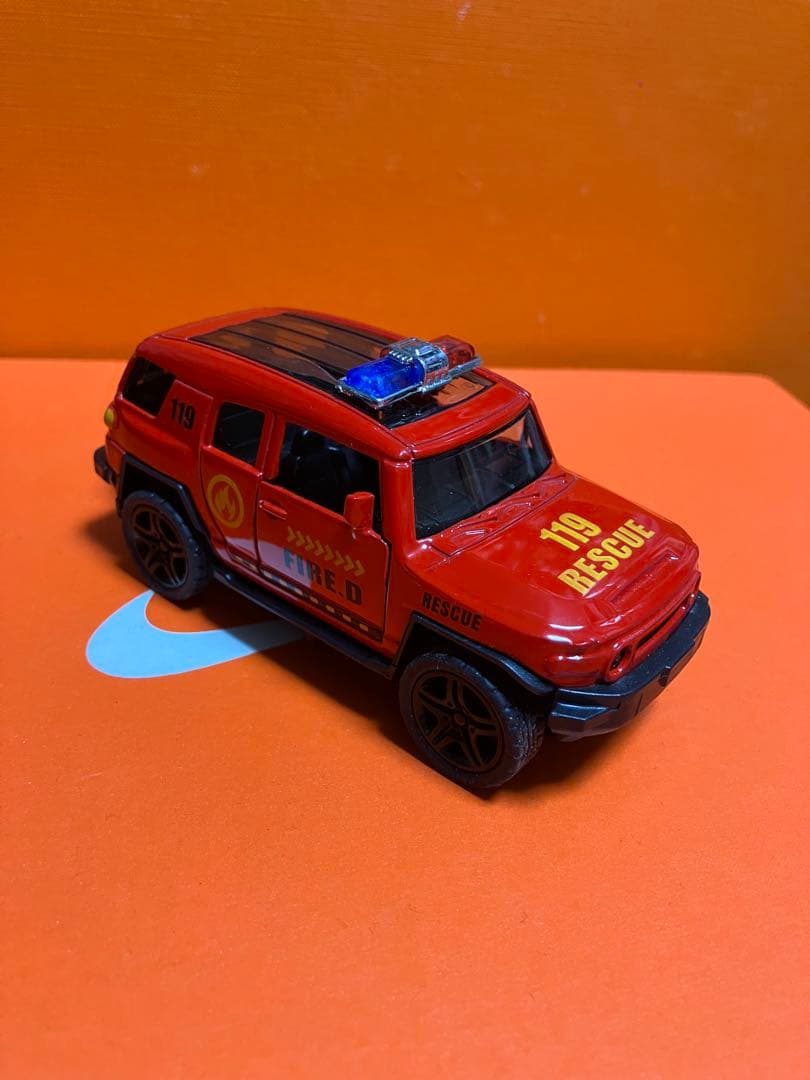 4台セット fjクルーザー cruiser SUV ミニカー ルーフラック付き