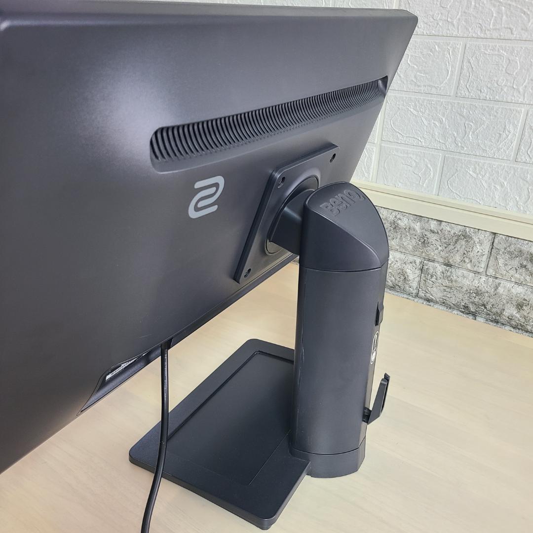 BenQ ゲーミングモニター XL2411-B