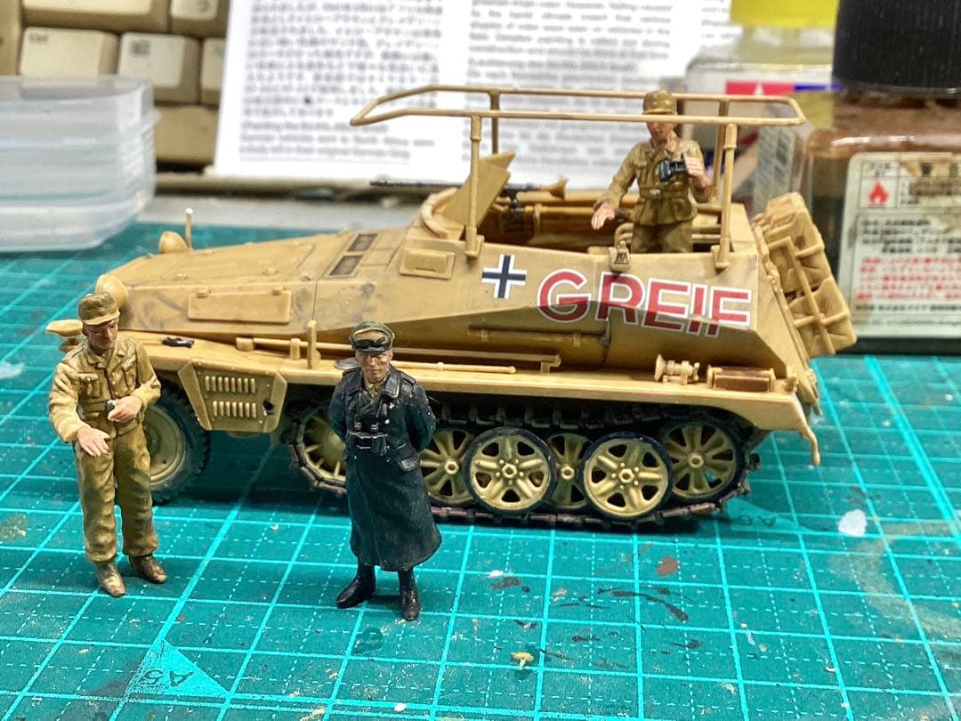 1/48グライフとシュトルヒ完成品