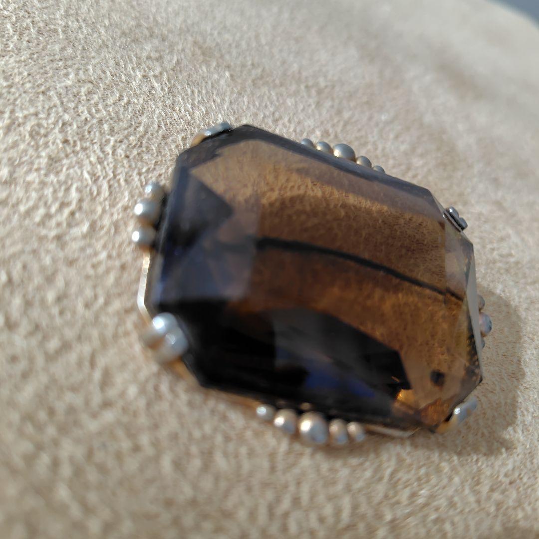 ヴィンテージ　カットガラス　ブローチ　②