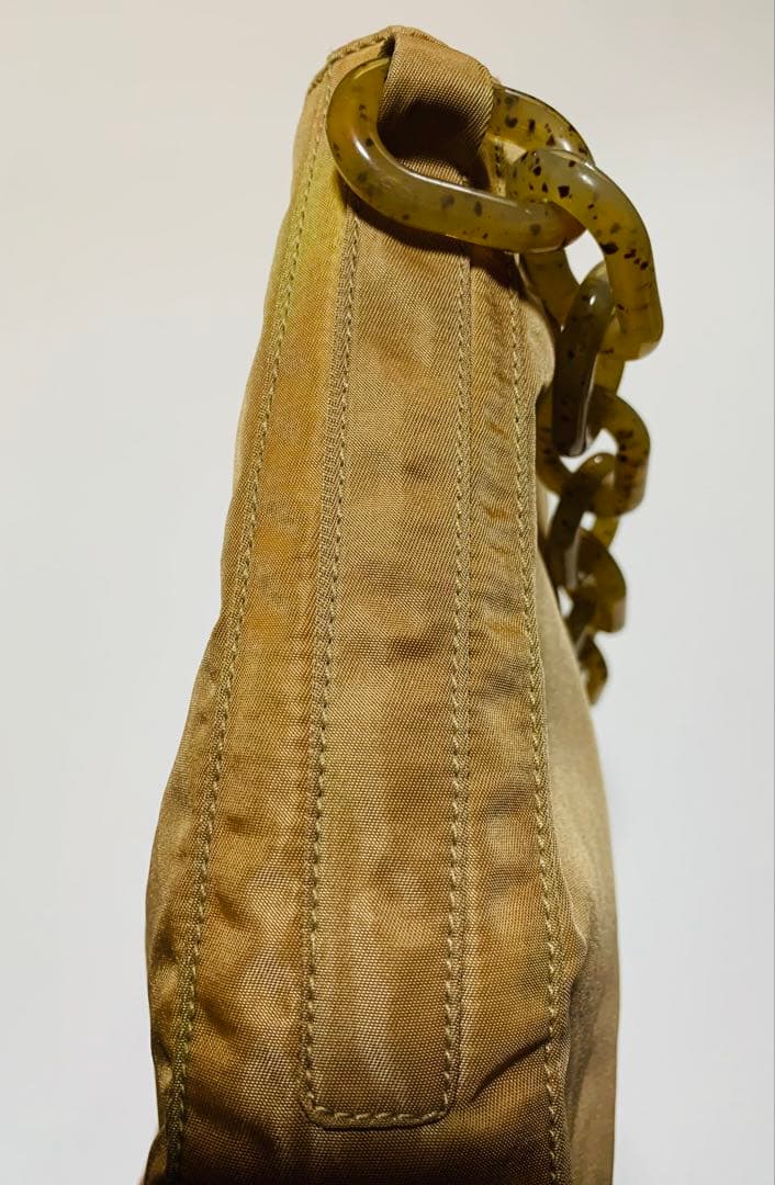 プラダ　チェーンショルダーバッグ　ハンドバッグ