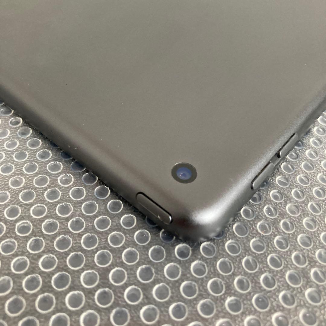 2908【早い者勝ち】iPad8 第8世代 32GB WIFIモデル☆