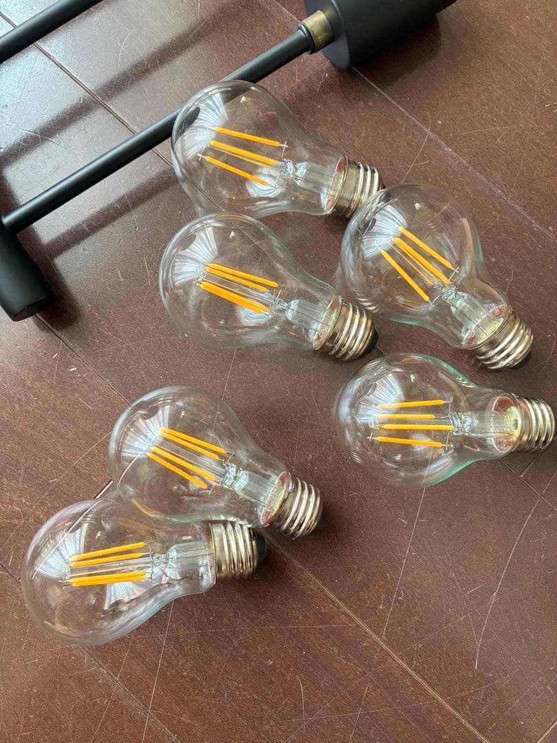 unico Astre シーリングライト　電球付き