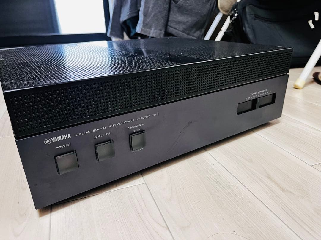 YAMAHA B-4 パワーアンプ
