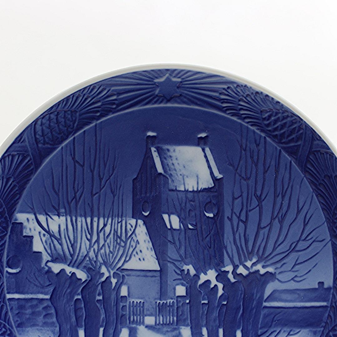 1946年 「村の教会」 イヤープレート ロイヤルコペンハーゲン 北欧 の陶器