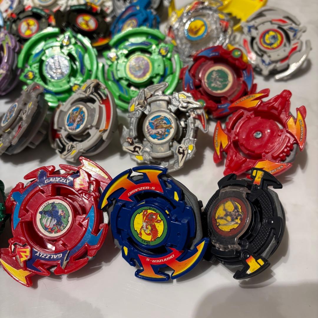 【レア品】爆転シュートベイブレード　33個セット