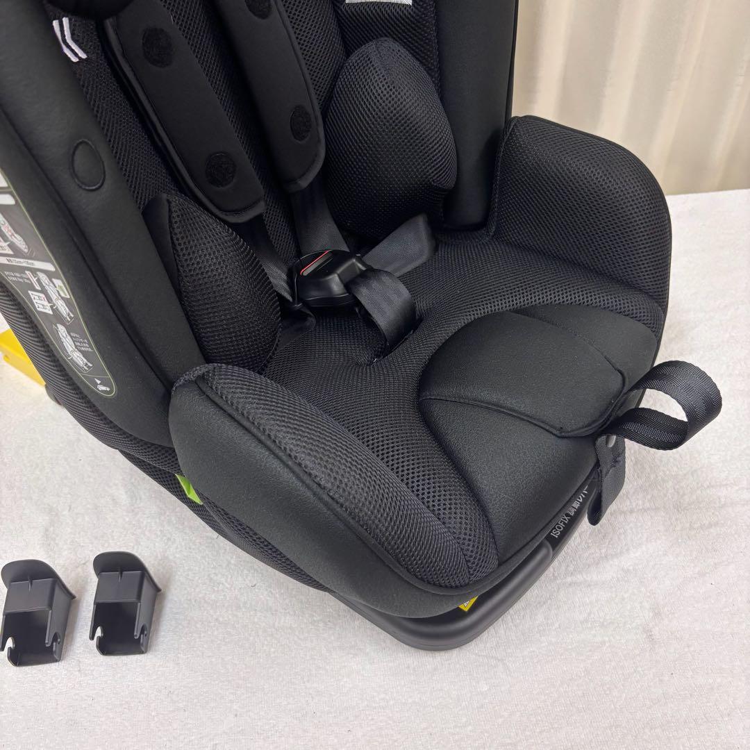 クリーニング済　☆美品☆　アップリカ　フォームフィット　ISOFIX　ブラック