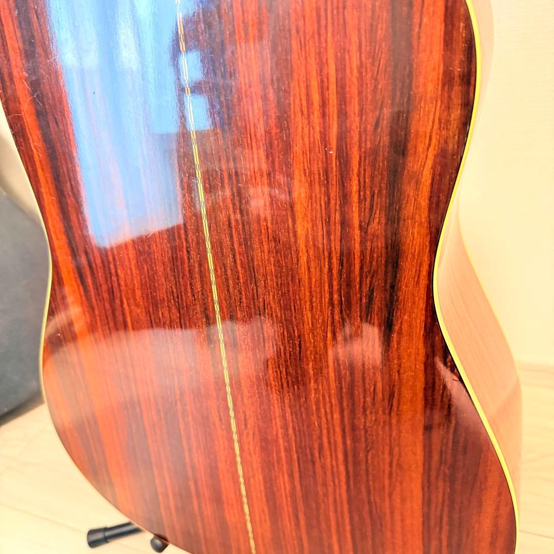 美品　YAMAHA FG-301B アコースティックギター ハードケース付