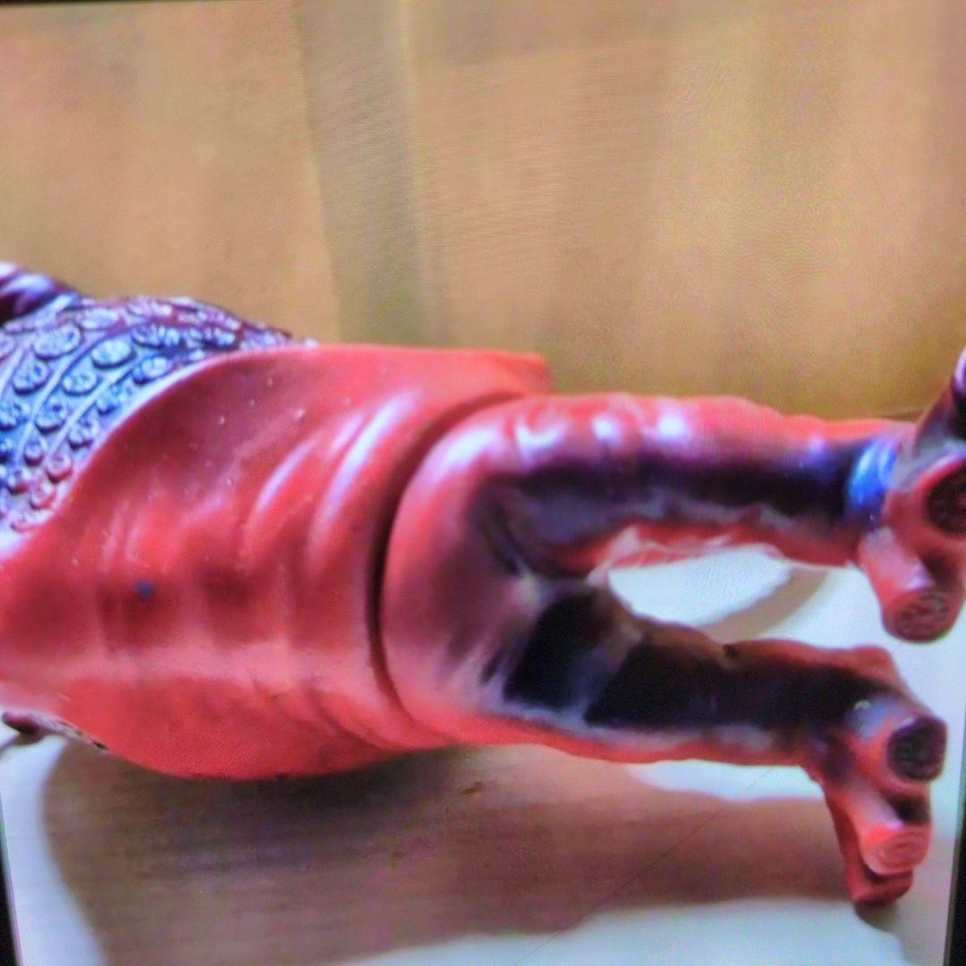 ブルマァク.ソフビ.タッコング。