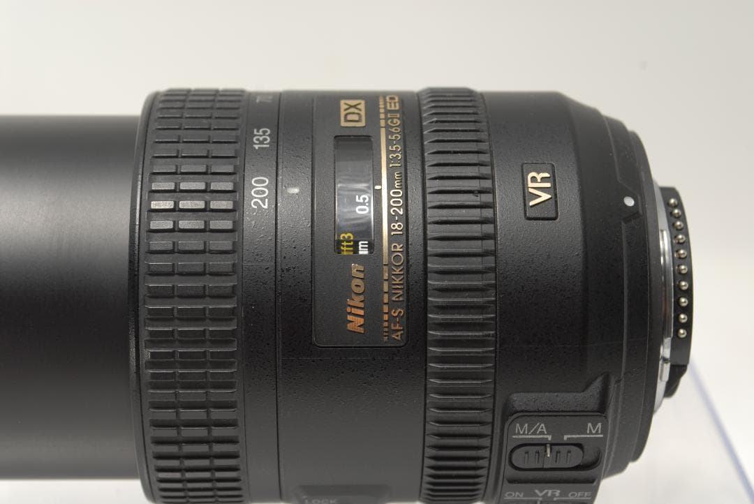 ☘️手ブレ補正✨遠近撮影✨高性能レンズ☘️Nikon AF-S 18-200