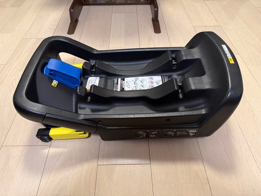 アップリカ ベビーシート サンシェード付きisofix