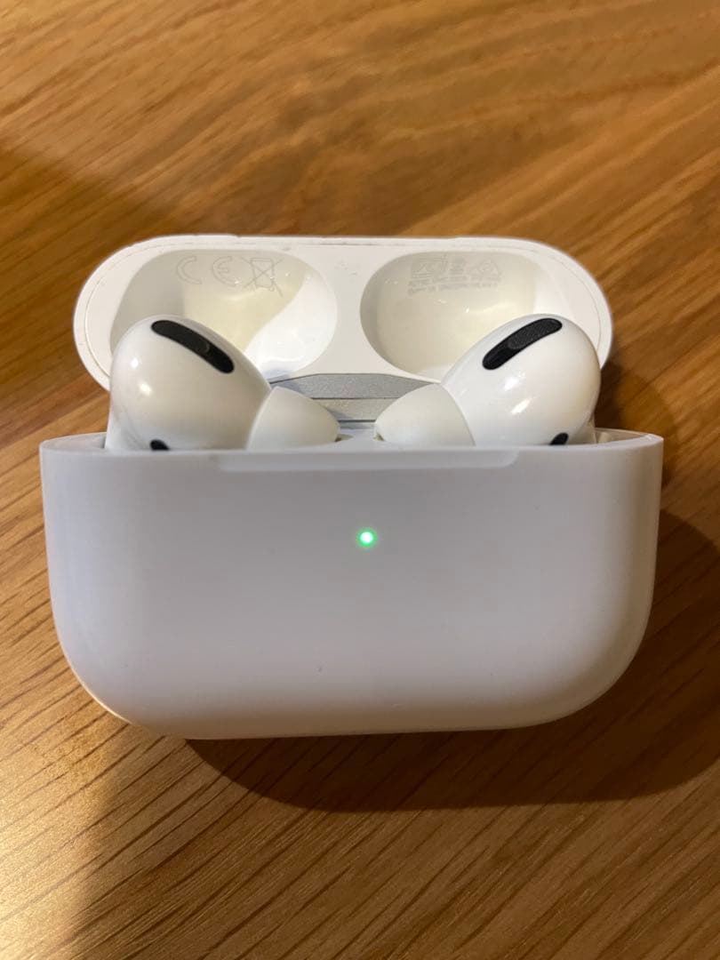 AirPods air pods Pro 2 第二世代 ケース付き