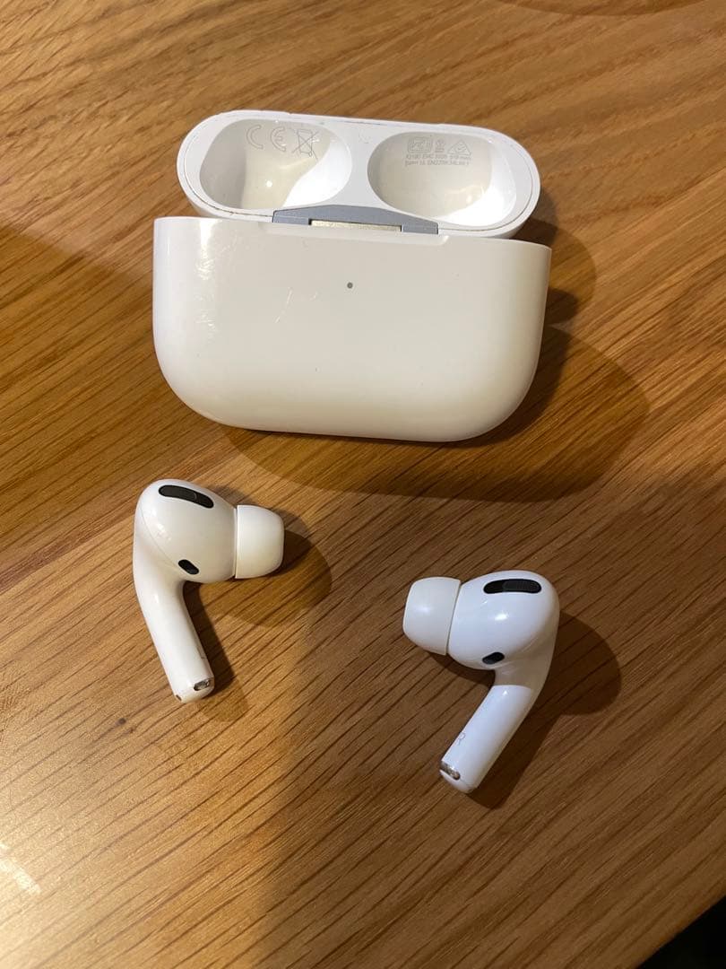 AirPods air pods Pro 2 第二世代 ケース付き