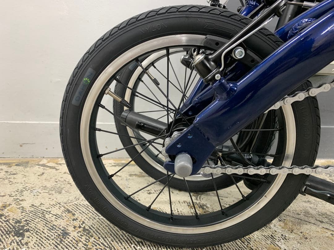 ルノーLight8のOEM車体★8kg★再塗装★オマケ付き★14インチ