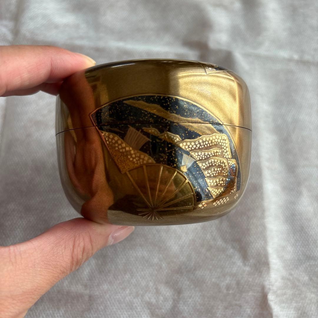 茶道具　扇面蒔絵　棗　金色