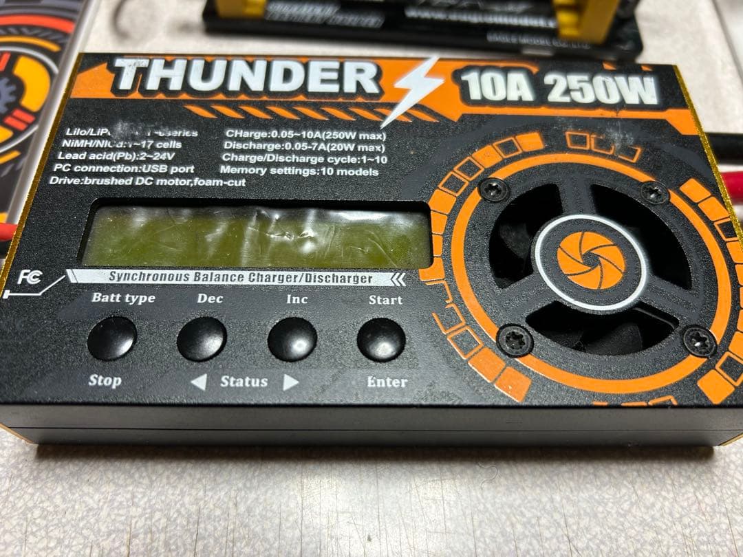 【箱説明書おまけ付】　ミニ四駆　充電器　モーター慣らし機THUNDER サンダー