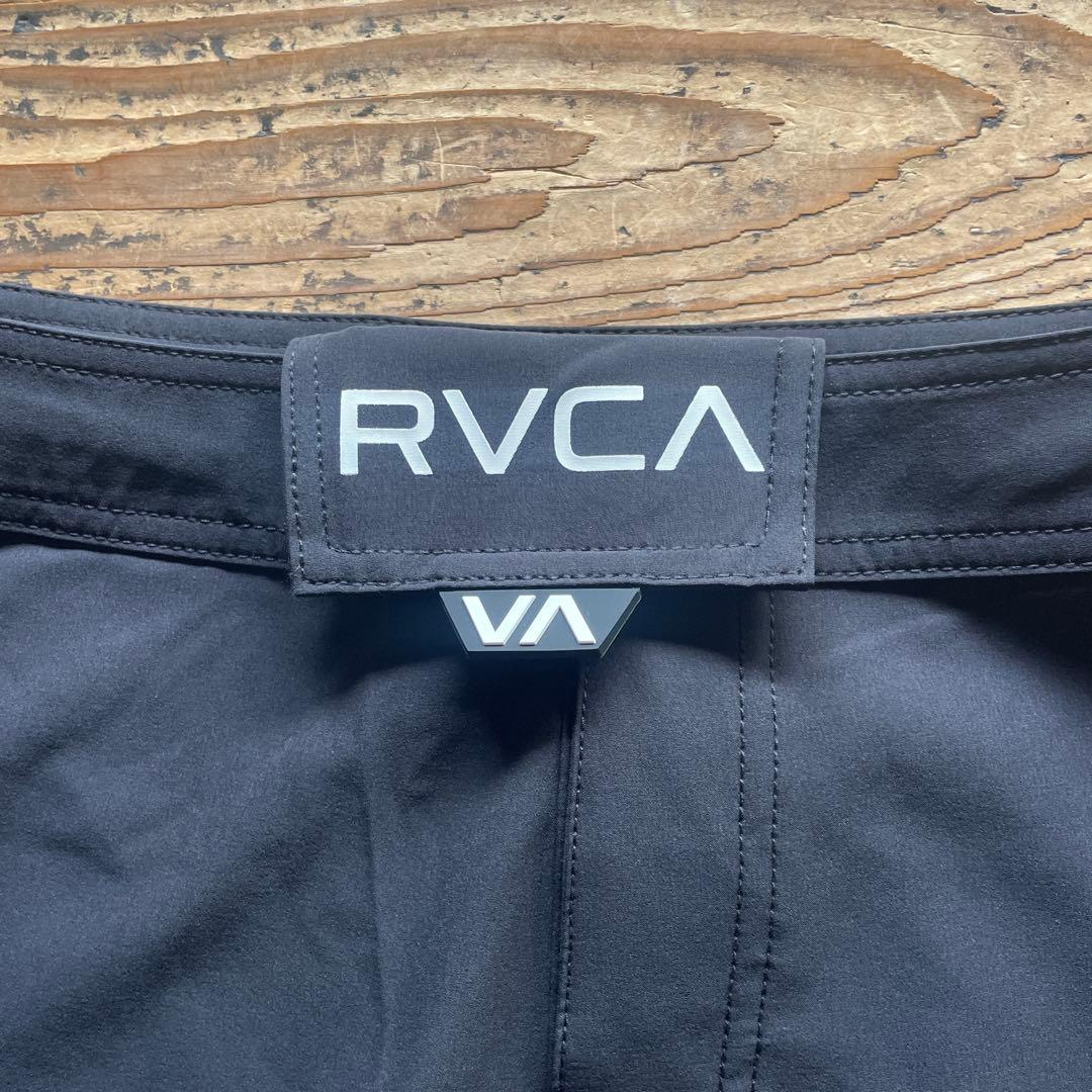 新品　25年春夏　RVCAルーカ　ストレッチファイトショーツ　黒　32