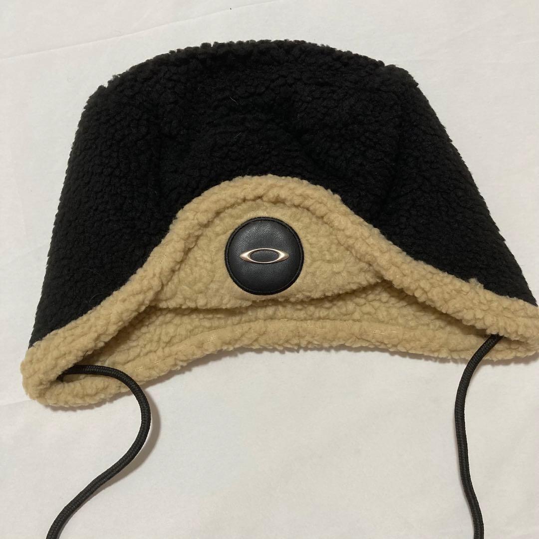 Oakley フライトキャップ ブラック/ベージュ