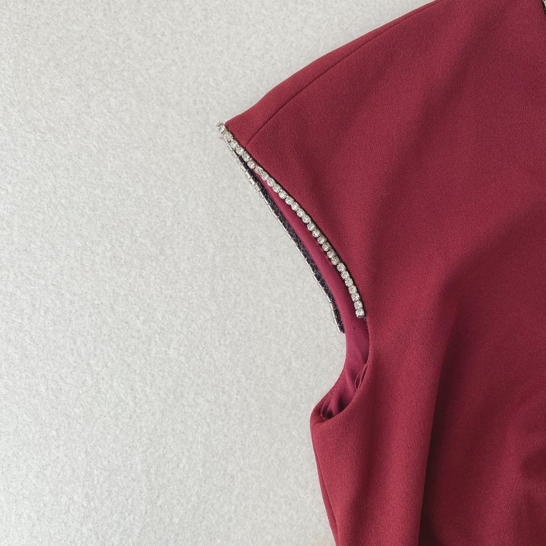 TADASHI SHOJI タダシショージ　ワインレッドタイトドレス　2020年