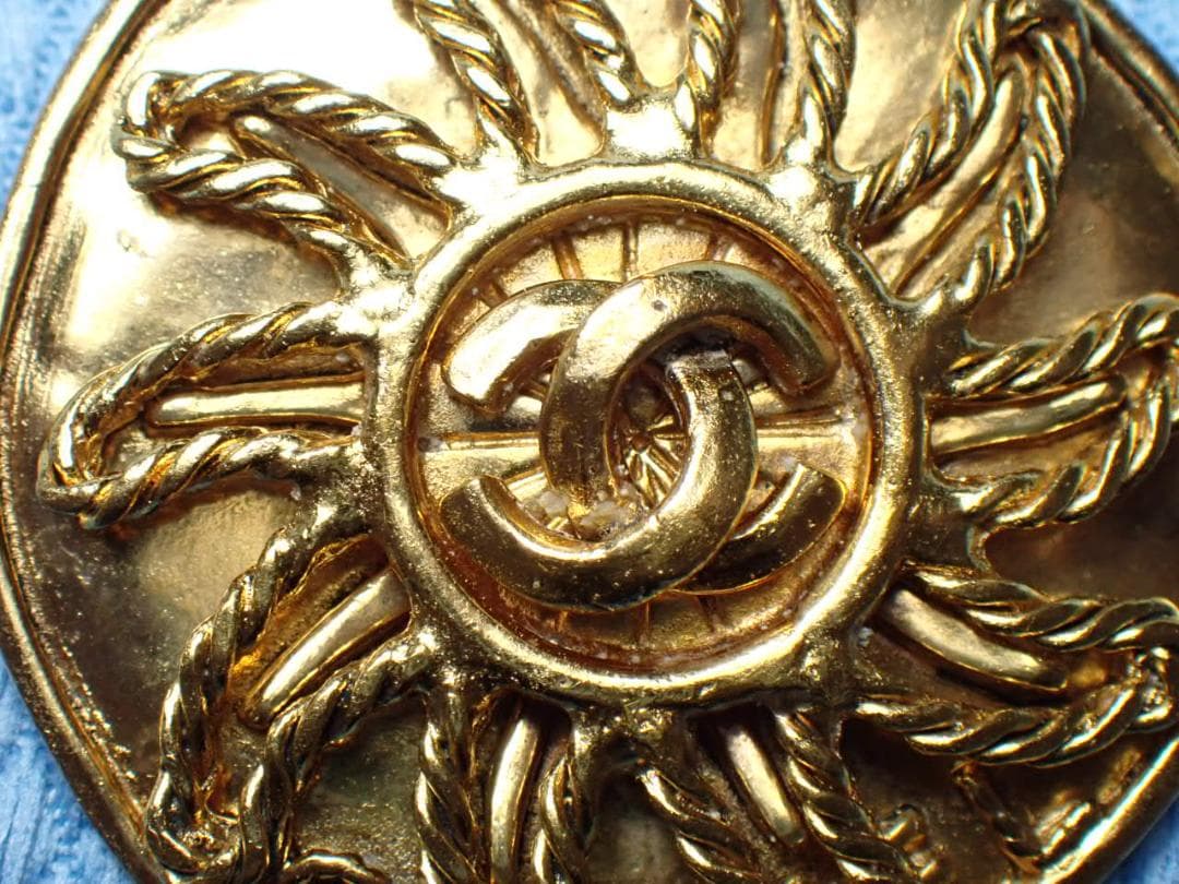 ●CHANEL シャネル●ブローチ●1994年秋冬●45.8 x 46.3 mm