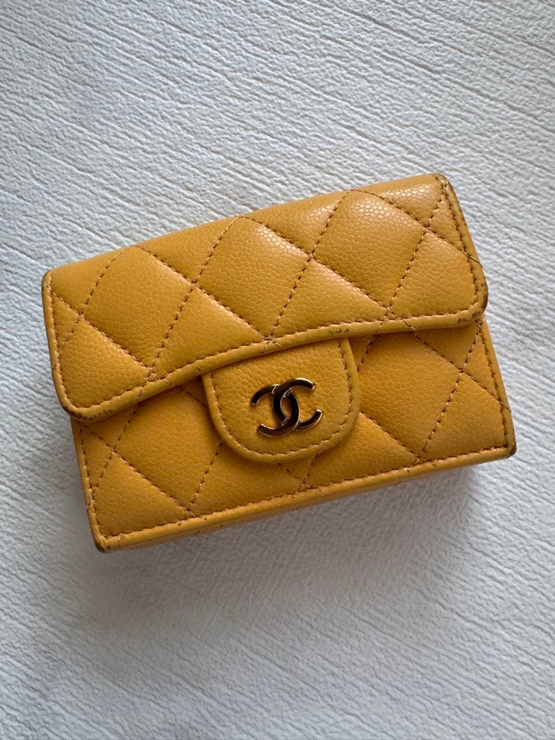 テ*ド様 CHANEL 三つ折り財布 イエロー キルティング