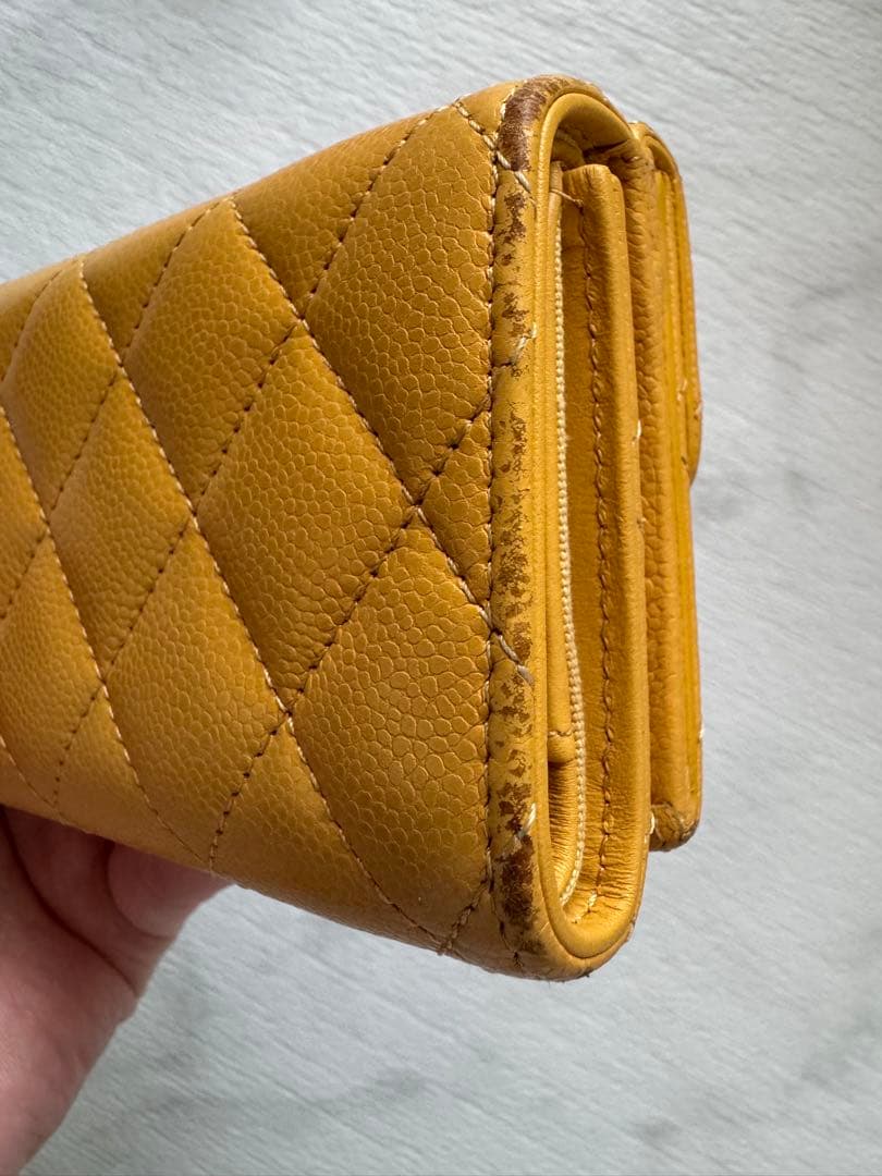 テ*ド様 CHANEL 三つ折り財布 イエロー キルティング