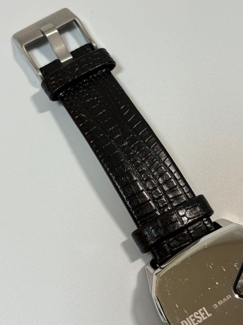 【美品】DIESEL ディーゼル D.V.A DZ-2153 革ベルトブラック