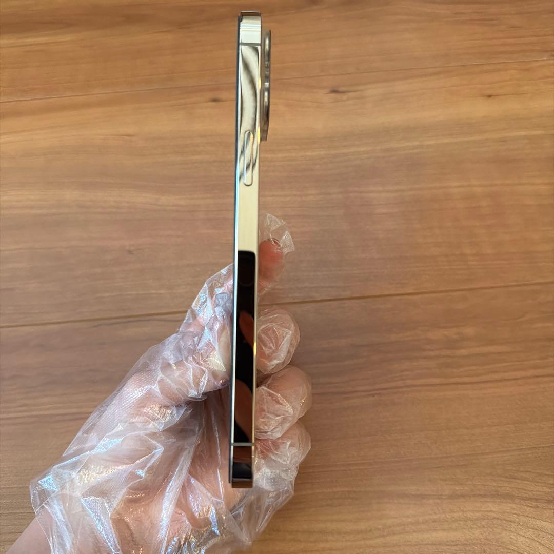 ⭐︎専用です⭐︎【美品】iPhone12Promax256GB ゴールド