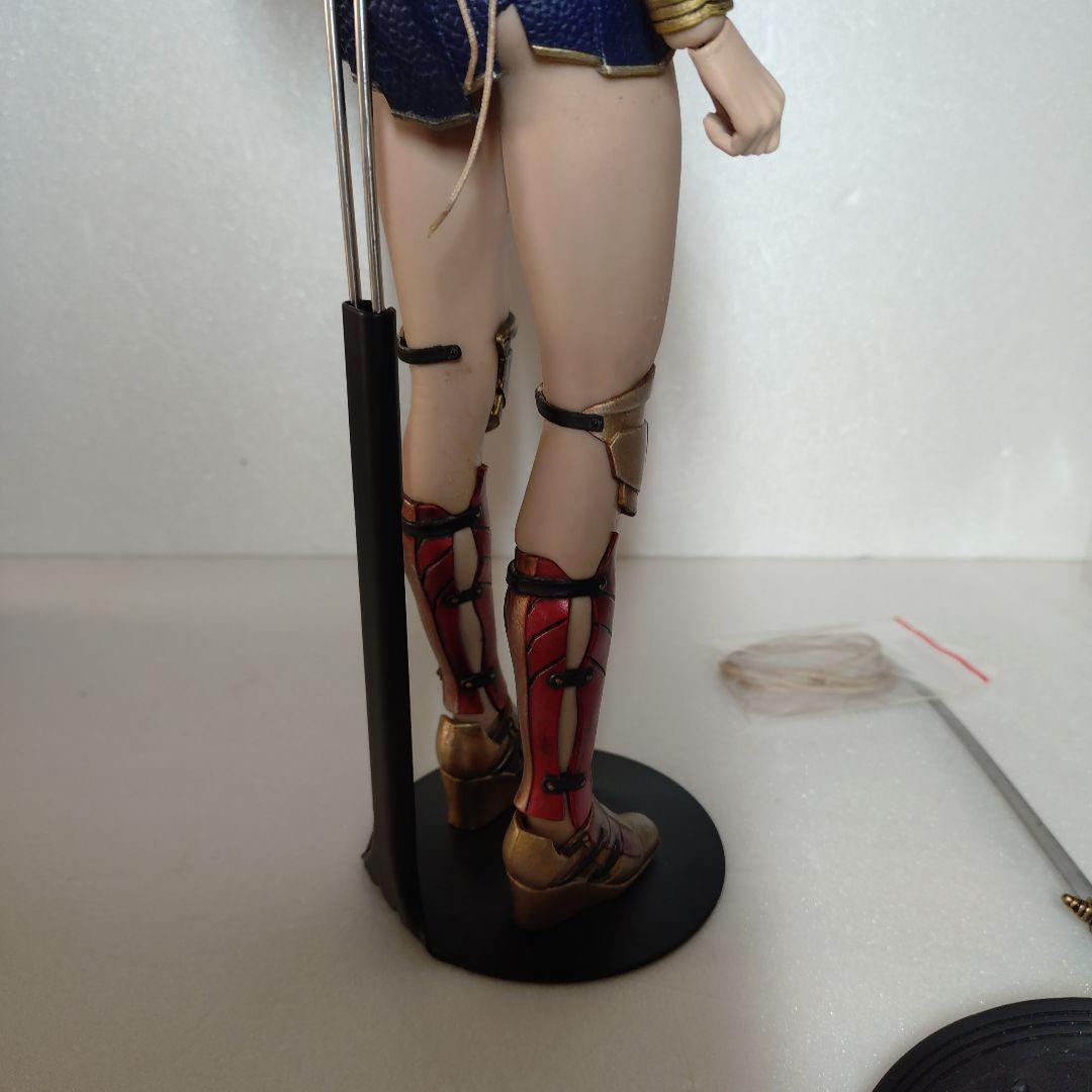 ファイセン素体　ワンダーウーマン フィギュア 約30cm
