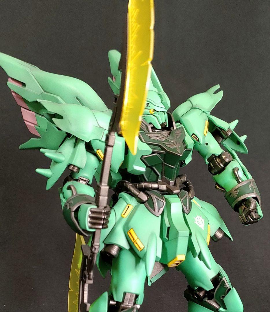ガンプラ 塗装済 完成品 HGUC 1/144 シナンジュ ララア専用