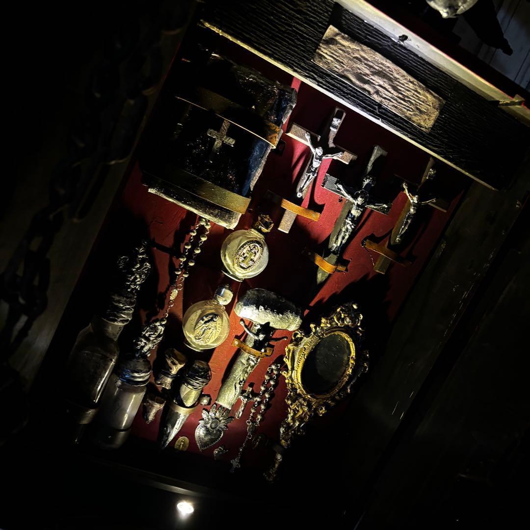 【Special Price】 悪魔撲殺箱(goat type)オブジェ