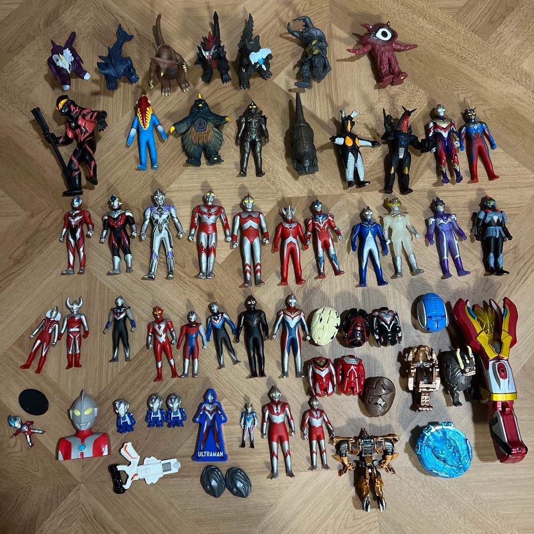 ウルトラマンフィギュアコレクション（約50体）