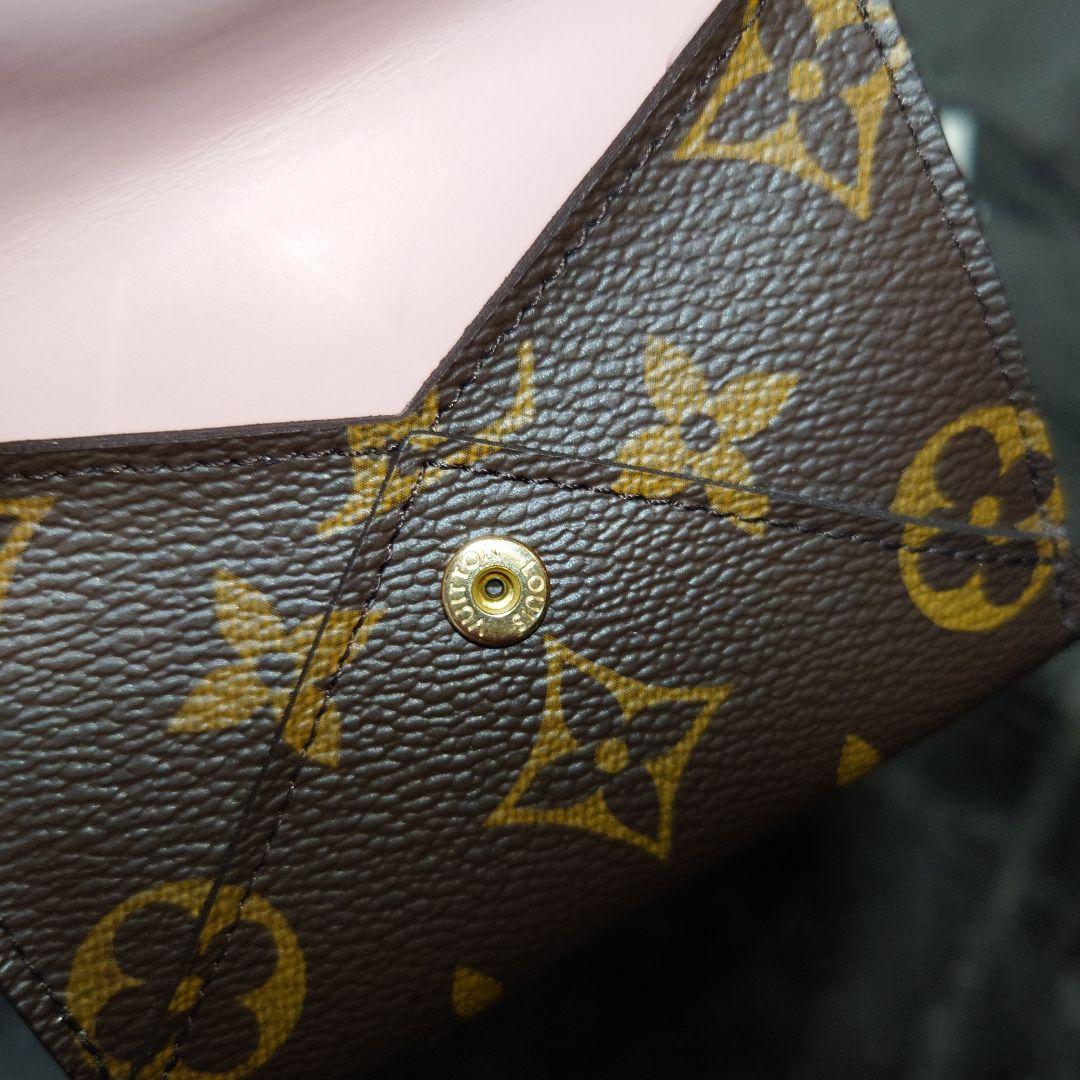 ほなみ美品未使用に近いルイヴィトンポルトフォイユセレスト