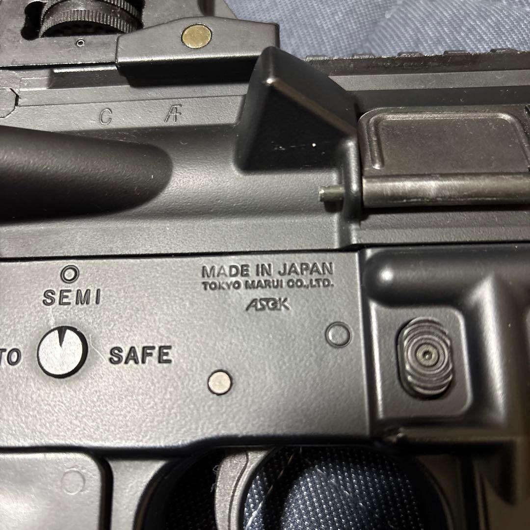 【リポ化&バッテリー付き】マルイ 次世代電動ガン M4マガジン3本付き