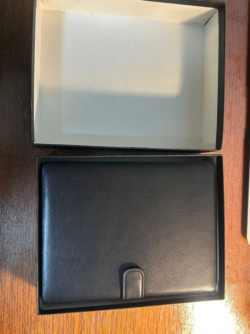 伊東屋　万年筆ケース　レザーペンケース　終売　希少品