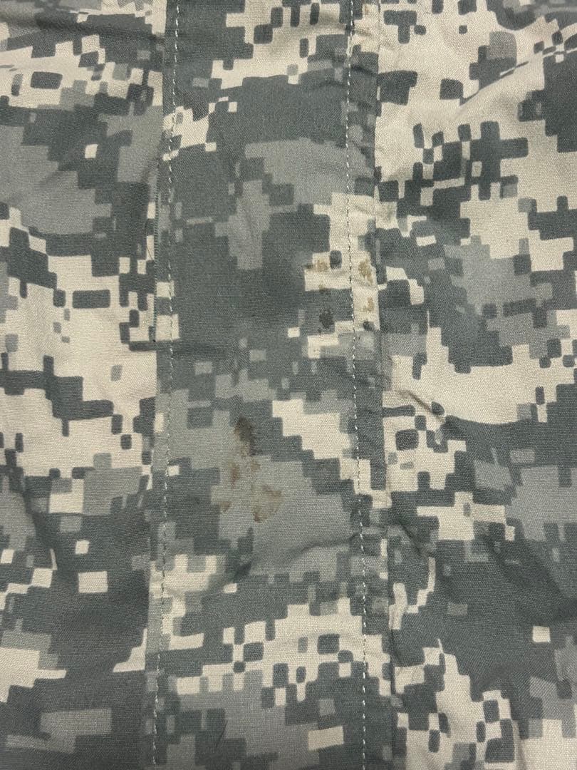 米軍放出品　ECWCS GEN3 ソフトシェル　UCP(ACU)　Lサイズ