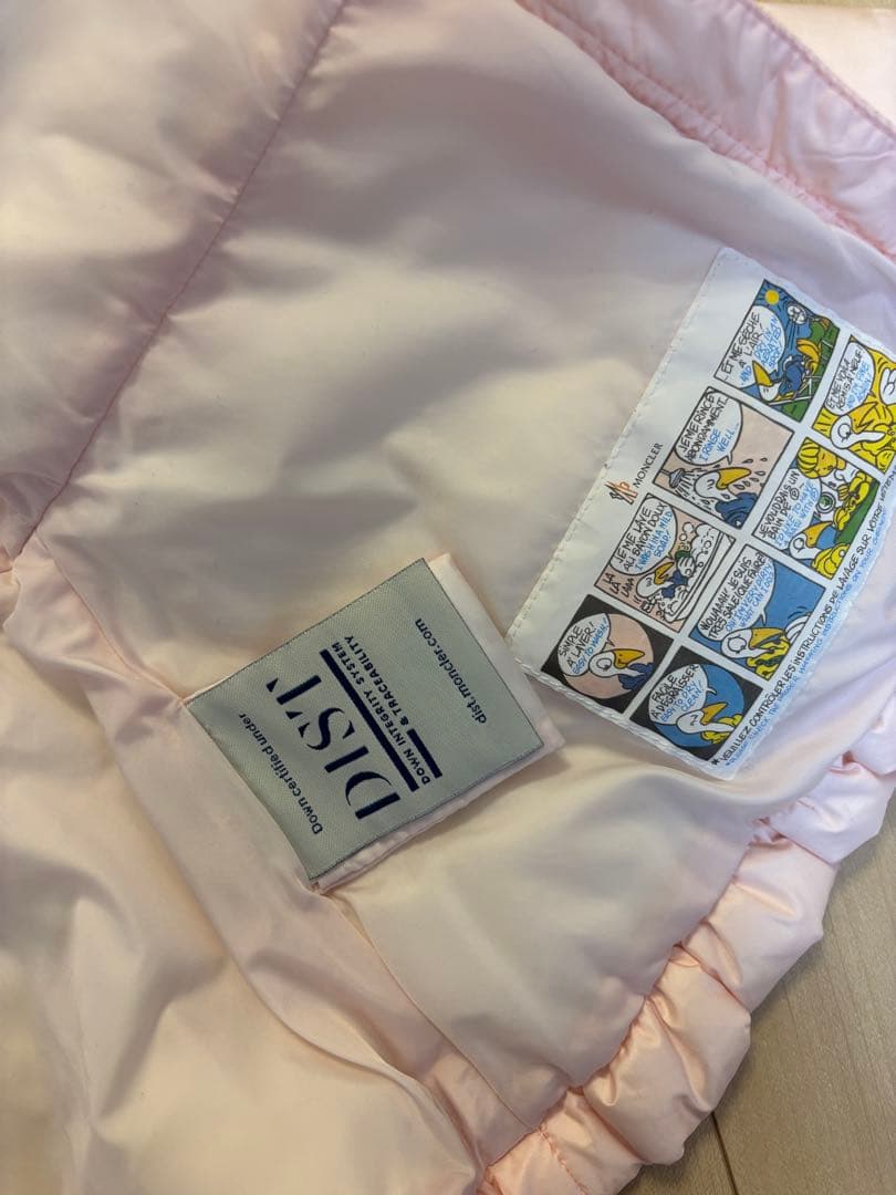 モンクレール ダウン アウター キッズサイズ 女の子