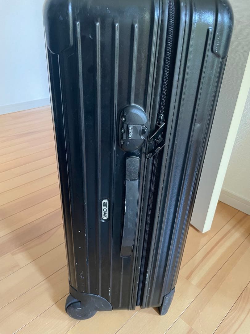RIMOWA リモワ　ブラックキャリーケース ジャンク