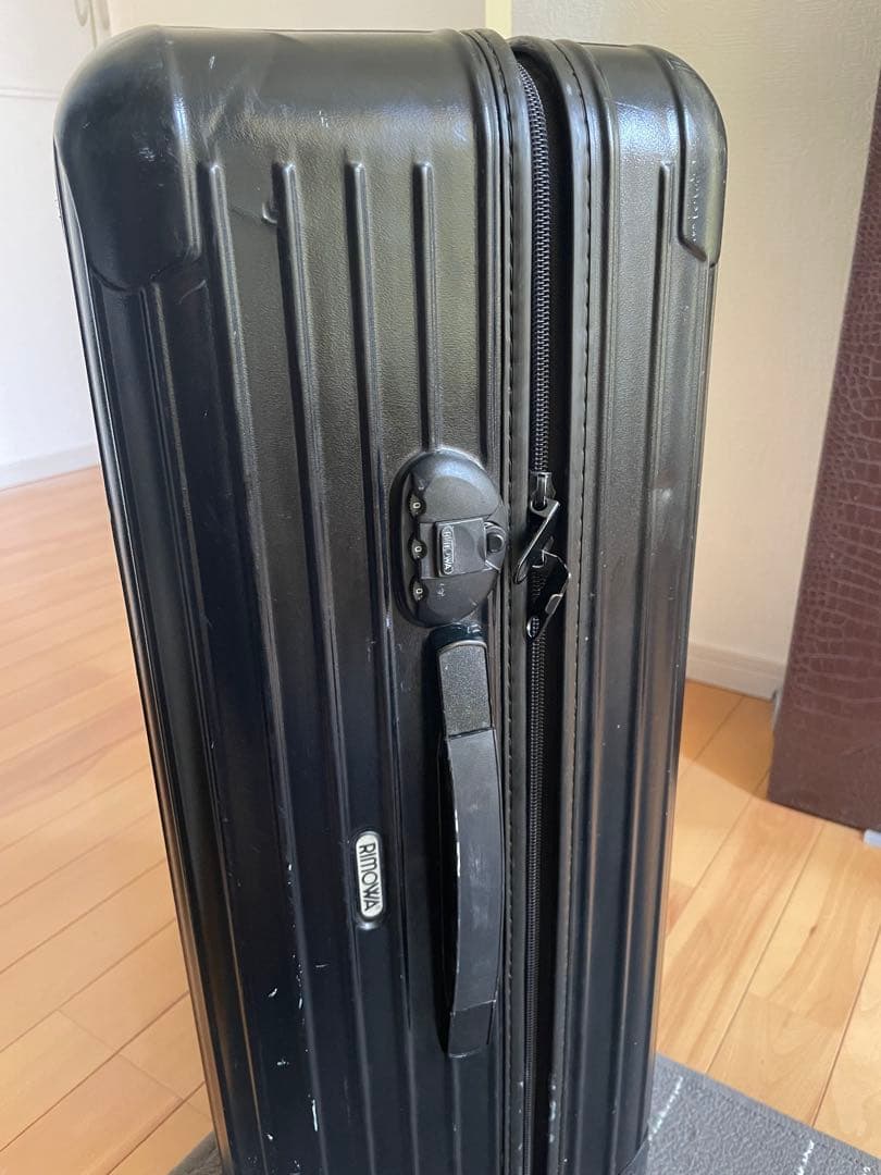 RIMOWA リモワ　ブラックキャリーケース ジャンク