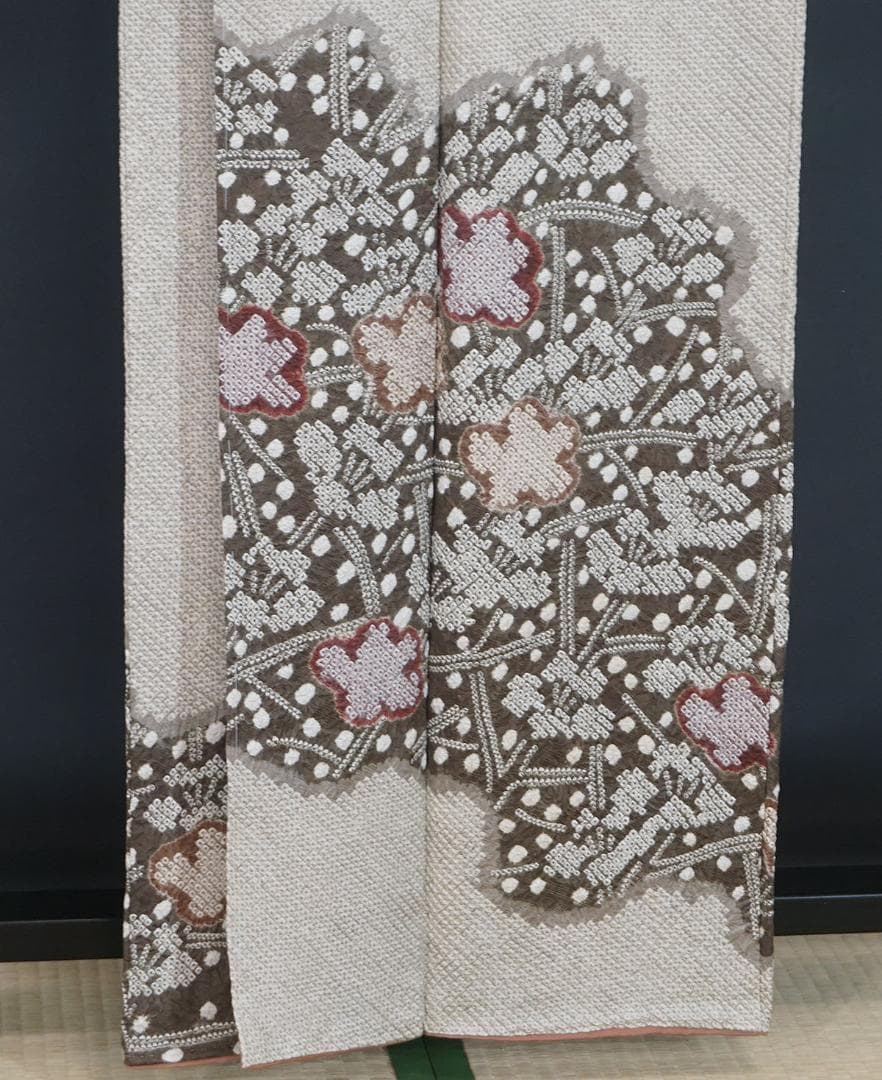 躾糸付未使用　総絞り　ブラウンゴールド　正絹訪問着　160cm　a650