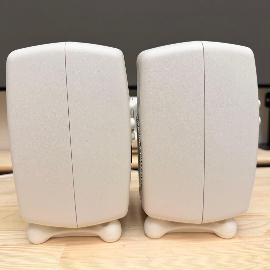 【週末特価】GENELEC 8010A ホワイト（ペア）【美品】