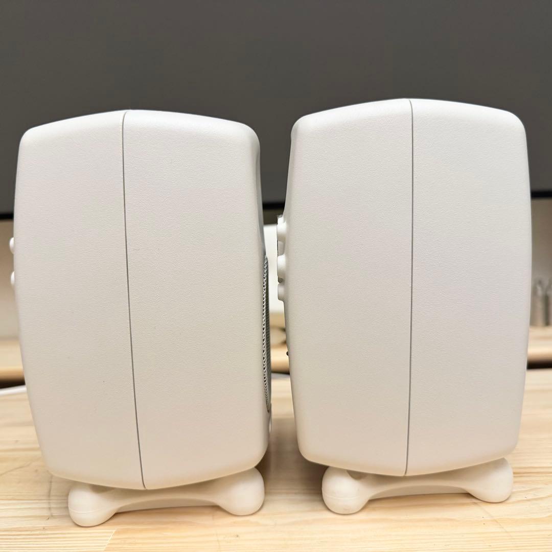 【週末特価】GENELEC 8010A ホワイト（ペア）【美品】