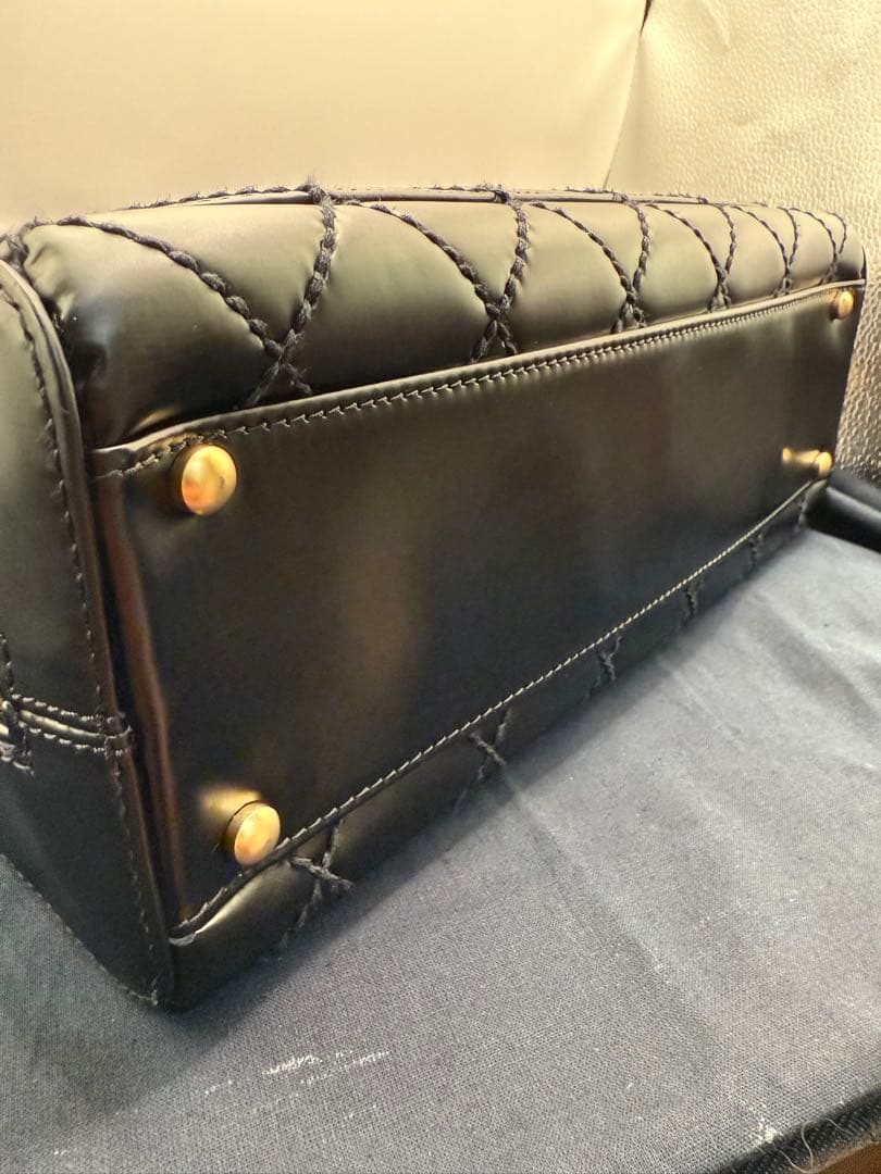 CHANEL シャネル　ワイルドステッチハンドバッグ