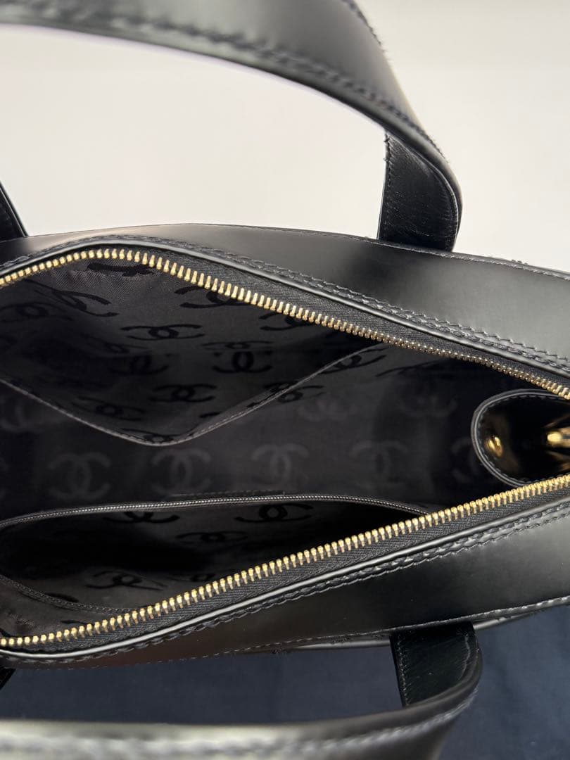 CHANEL シャネル　ワイルドステッチハンドバッグ