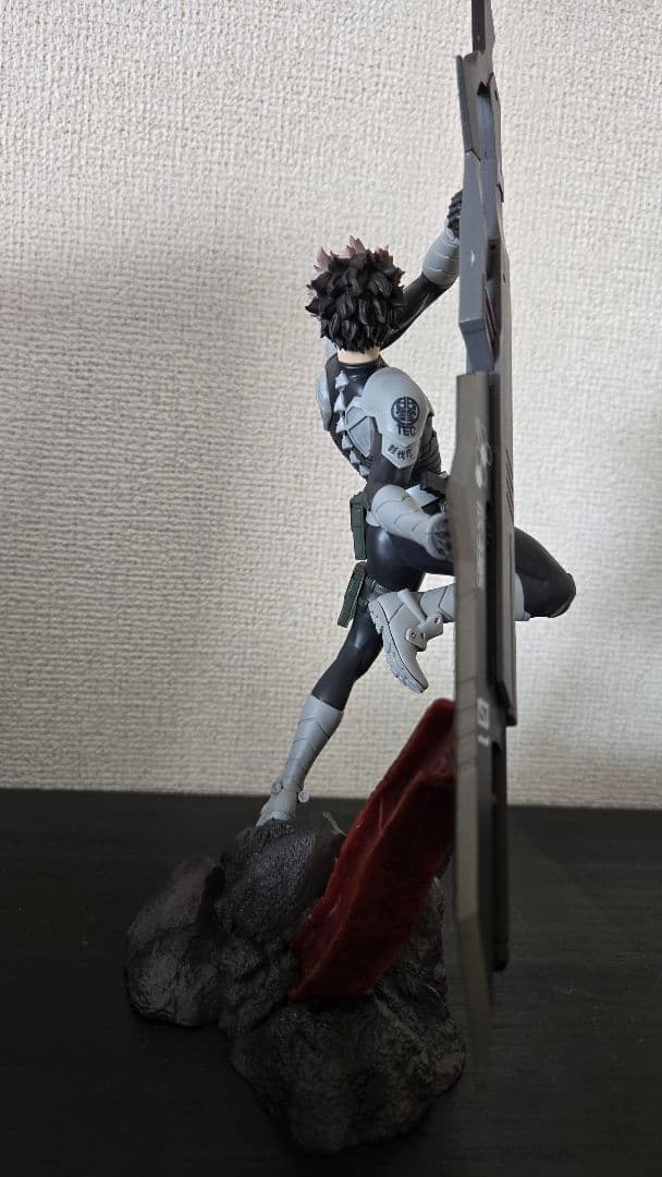 怪獣8号　一番くじ　鳴海玄 A賞 フィギュア