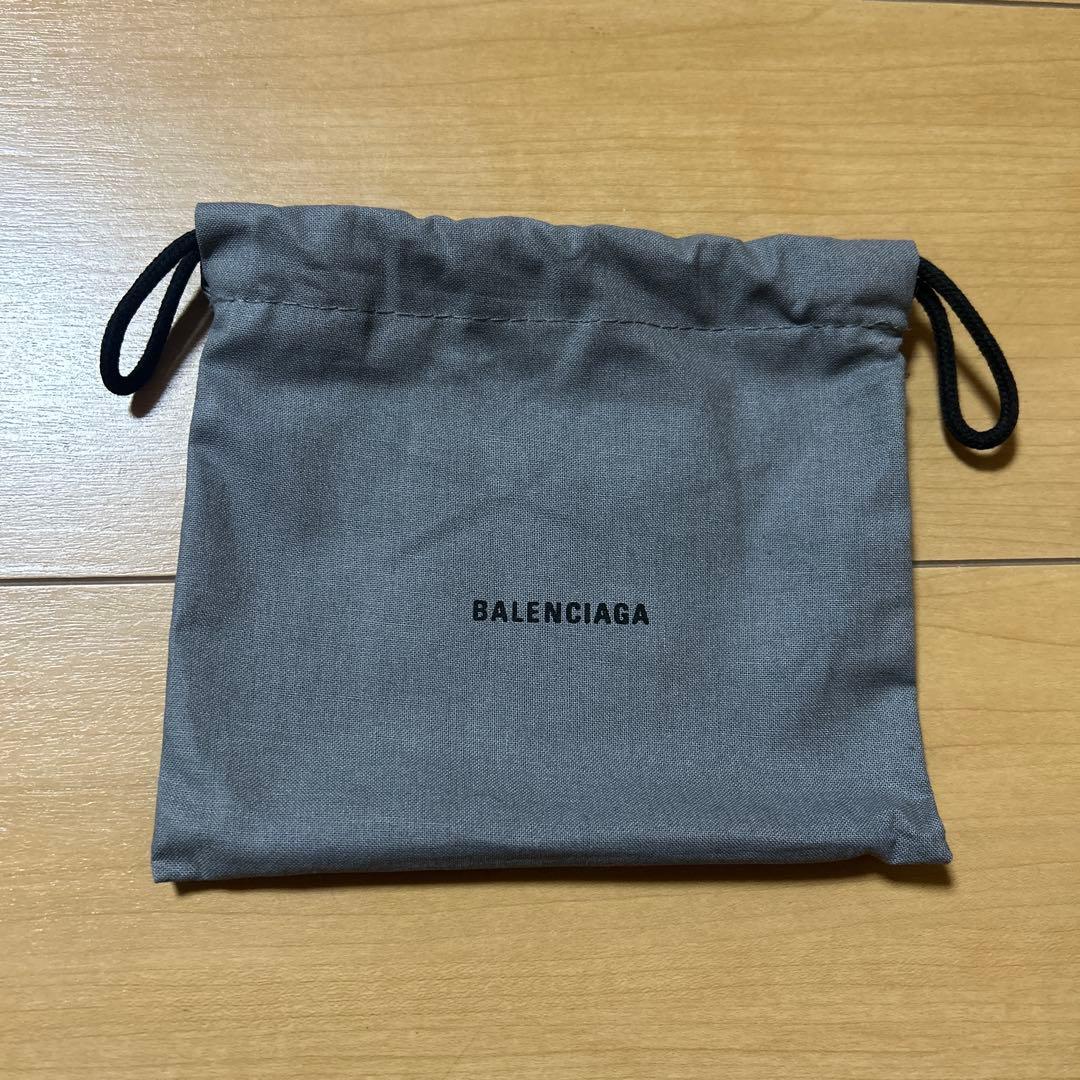 バレンシアガ　Balenciaga 三つ折り財布　ウォレット