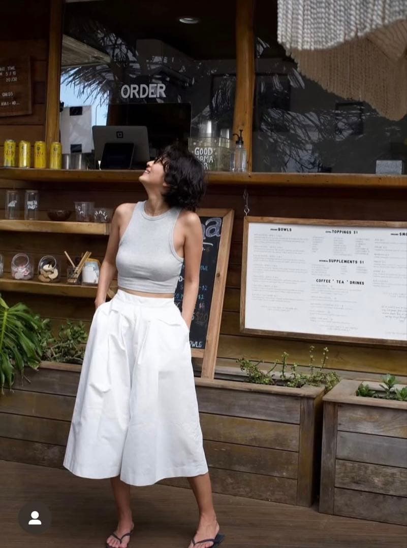 Nala Dress pants white ナラ　ドレスパンツ　ホワイト